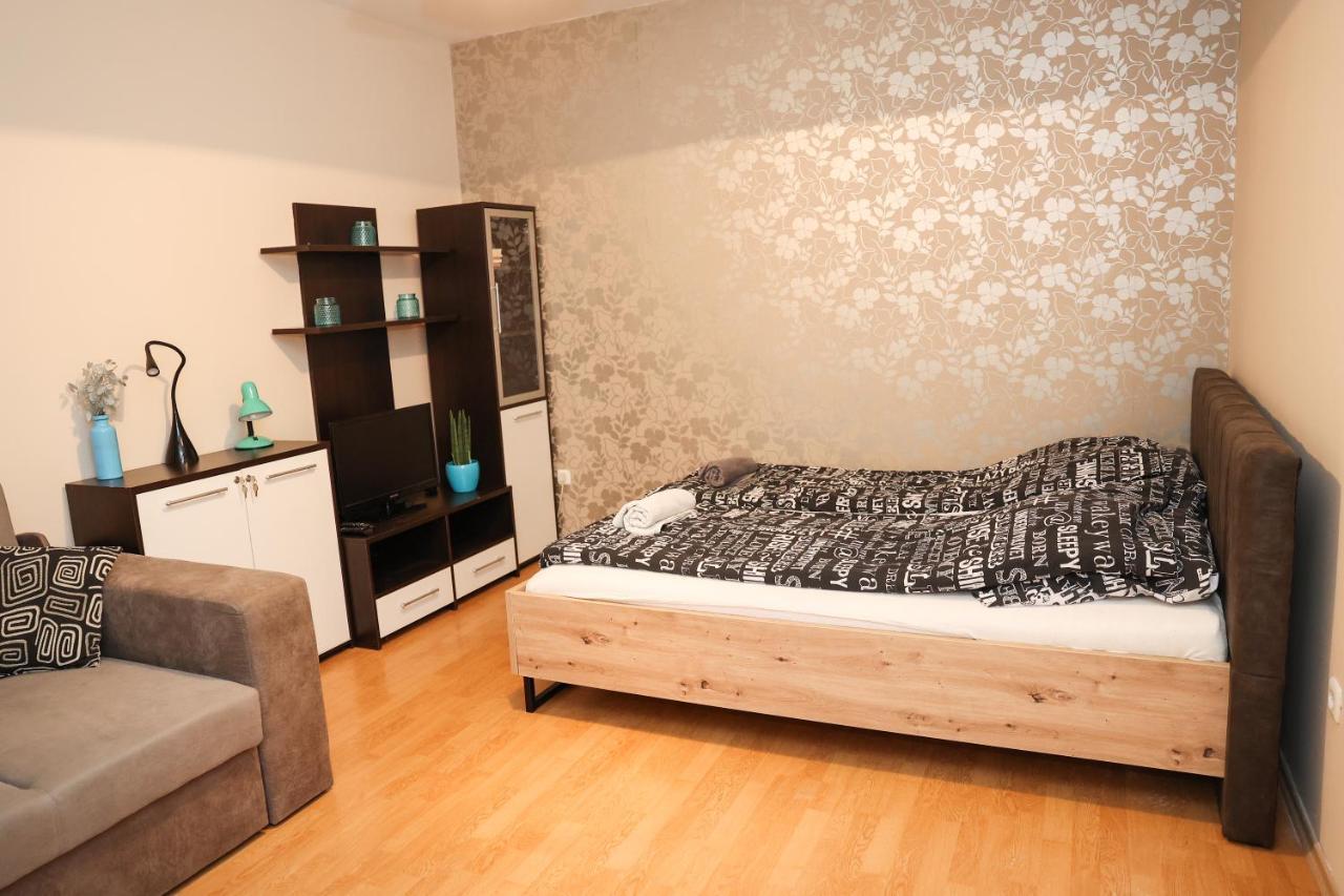 Charming & Unique Apartment In Budapest Vibrant City Center Exteriör bild